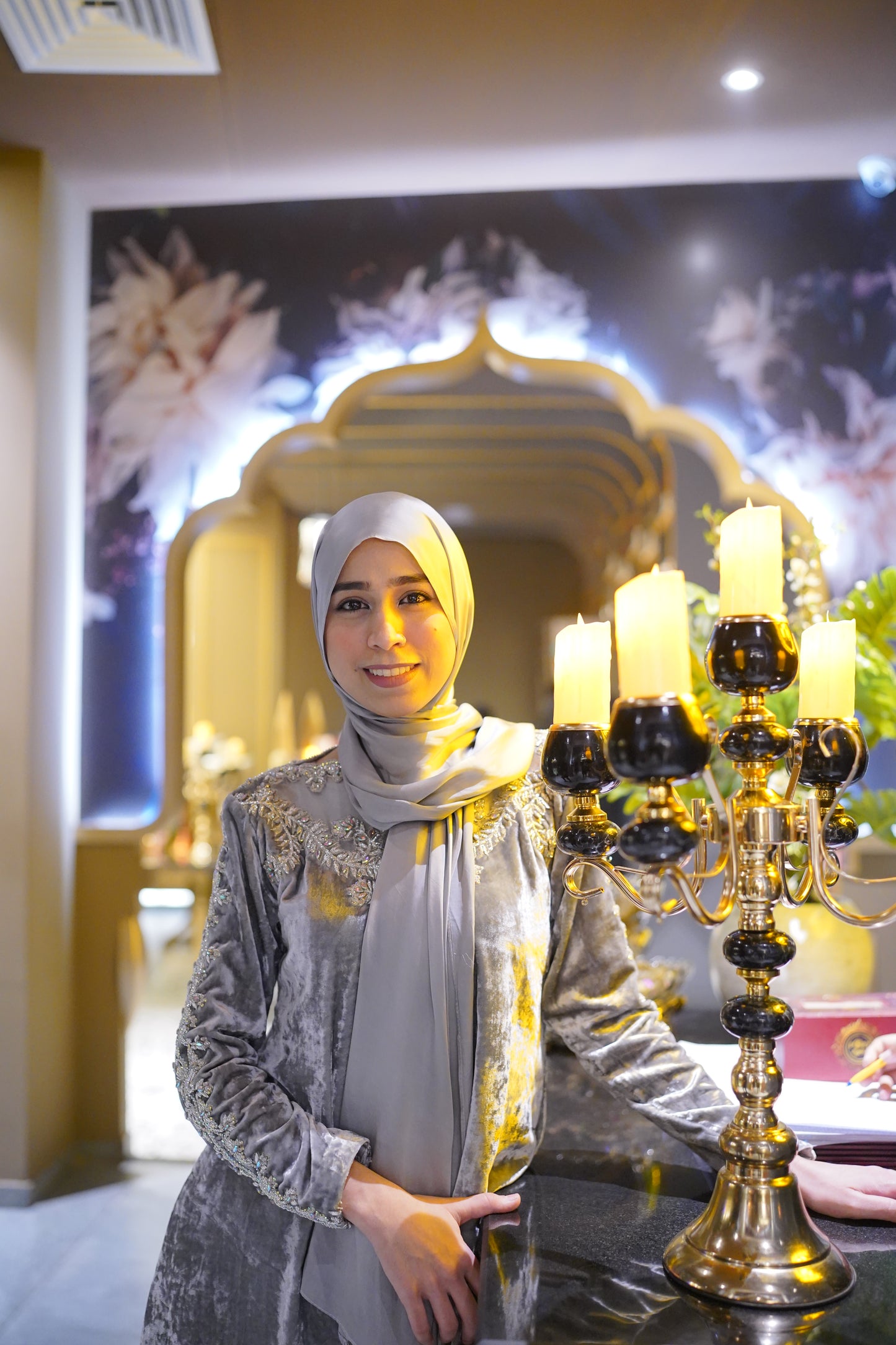 Silver Grey Pure Velvet Short Open Gown with Stone & Crystal Work – 4 Piece Silk Trouser Inner & Dupatta Set